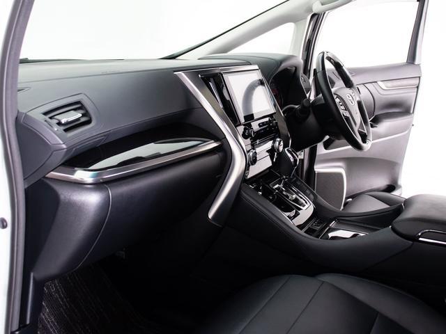 アルファード ２．５Ｓ　Ｃパッケージ　（禁煙ワンオーナー車）（サンルーフ）（モデリスタエアロ）（冷暖房黒革）エグゼクティブシート／トヨタセーフティセンス／踏み間違い防止装置／デジタルインナーミラー／３眼ＬＥＤヘッドライト／ＢＳＭ／ＲＣＴＡ（42枚目）