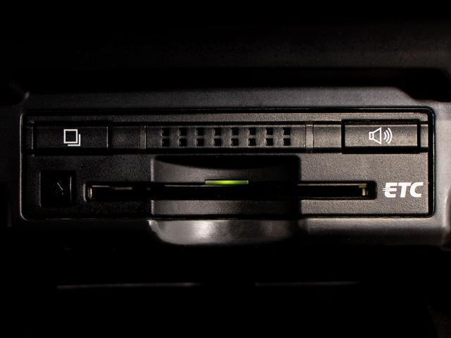 ヴェルファイア ２．４Ｚ　（点検記録簿７枚）（ツインサンルーフ）（社外２０インチアルミ＆車高調）（両側自動ドア）後席モニター／純正ＨＤＤナビ／バックカメラ／黒革調シートカバー／クルーズコントロール／クリアランスソナー／（42枚目）