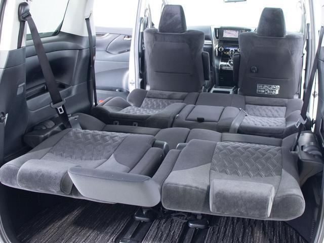 ヴェルファイア ２．５Ｚ　（８人乗りフルフラットシート）（サンルーフ）（両側自動ドア）トヨタセーフティセンス／踏み間違い防止装置／デジタルインナーミラー／ＢＳＭ／ＲＣＴＡＢ／ＡＣ１００Ｖ電源／純正ＳＤナビ／バックカメラ（8枚目）