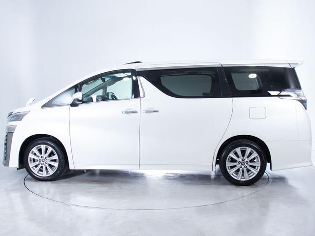 ヴェルファイア ２．５Ｚ　（８人乗りフルフラットシート）（サンルーフ）（両側自動ドア）トヨタセーフティセンス／踏み間違い防止装置／デジタルインナーミラー／ＢＳＭ／ＲＣＴＡＢ／ＡＣ１００Ｖ電源／純正ＳＤナビ／バックカメラ（21枚目）