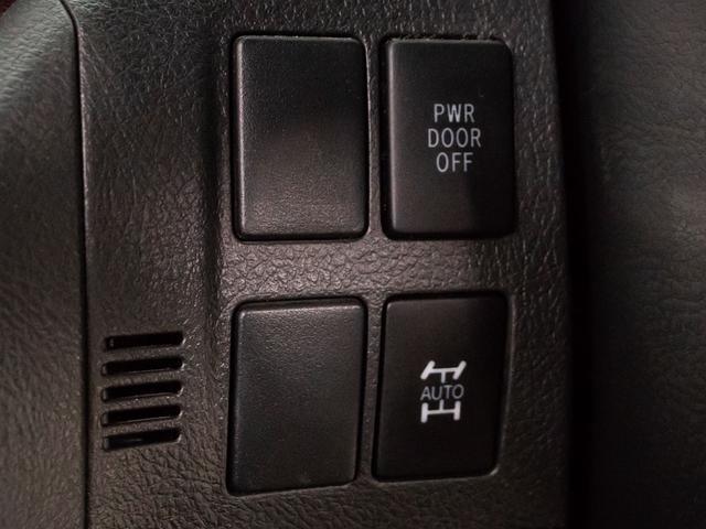 ヴェルファイア ２．４Ｚ　（禁煙車）（点検記録簿１０枚）（４ＷＤ）（エンジン対策済み）８人乗りフルフラットシート／ダウンサス／黒革調シートカバー／純正ＳＤナビ／後席モニター／両側自動ドア／バックカメラ／クリアランスソナー／（36枚目）