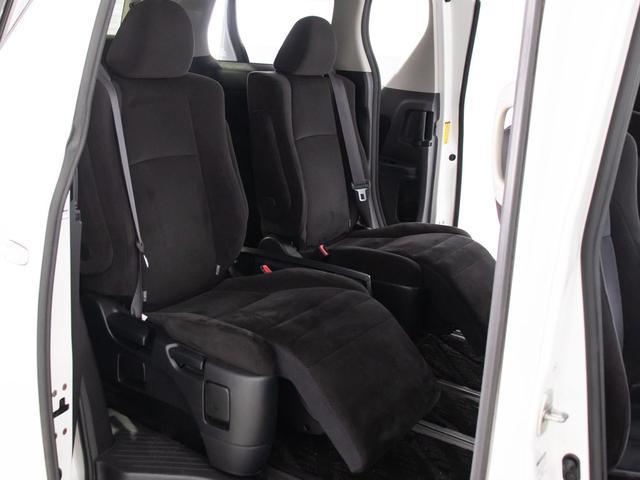 ヴェルファイア ２．４Ｚ　プラチナムセレクション　（禁煙車）（点検記録簿６枚）（後席モニター）（両側自動ドア）パワーバックドア／純正ＨＤＤナビ／バックカメラ／専用アルカンターラシート／コンビハンドル／クリアランスソナー／Ｂｌｕｅｔｏｏｔｈ接続／（15枚目）