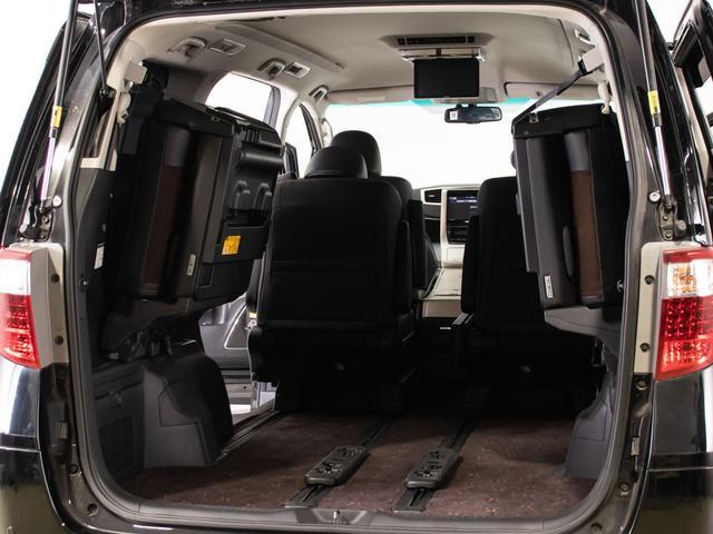 アルファード ２４０Ｓ　タイプゴールド　（禁煙）（保冷温庫システムコンソール）（アルパインＢＩＧ－Ｘ９型ナビ）（後席モニター）両側自動ドア／パワーバックドア／クルーズコントロール／クリアランスソナー／コンビハンドル／専用黒ハーフレザーシート（28枚目）