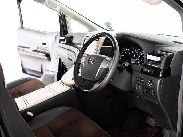 アルファード ２４０Ｓ　タイプゴールド　（禁煙）（保冷温庫システムコンソール）（アルパインＢＩＧ－Ｘ９型ナビ）（後席モニター）両側自動ドア／パワーバックドア／クルーズコントロール／クリアランスソナー／コンビハンドル／専用黒ハーフレザーシート（38枚目）