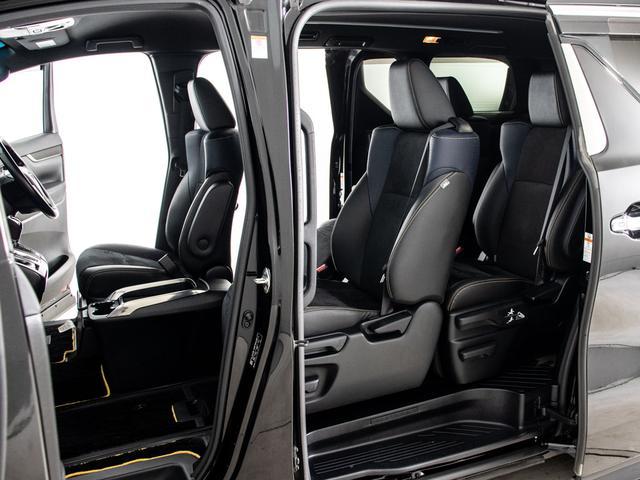 ヴェルファイア ２．５Ｚ　Ａエディション　ゴールデンアイズ　（禁煙＆ワンオーナー）（特別仕様車）（１１インチ大画面ナビ）（後席モニター）両側電動スライドドア／パワーバックドア／クルーズコントロール／クリアランスソナー／ＡＣ１００Ｖ電源／バックカメラ／フルセグ（35枚目）