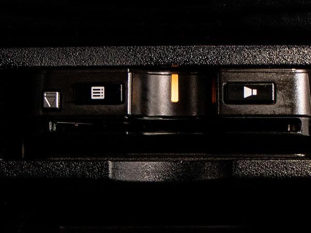 ヴェルファイア ２．５Ｚ　Ａエディション　ゴールデンアイズ　（禁煙＆ワンオーナー）（特別仕様車）（１１インチ大画面ナビ）（後席モニター）両側電動スライドドア／パワーバックドア／クルーズコントロール／クリアランスソナー／ＡＣ１００Ｖ電源／バックカメラ／フルセグ（40枚目）