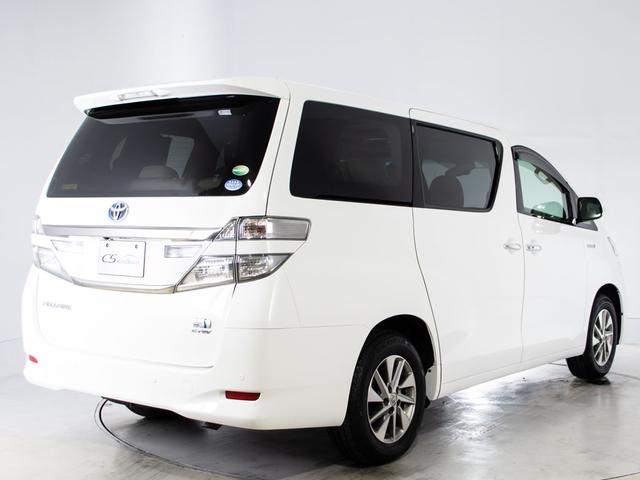 ヴェルファイアハイブリッド Ｖ　Ｌエディション　（禁煙）（サンルーフ）（ベージュ本革）（後席モニター）前車追従レーダークルーズ／衝突被害軽減装置／車線逸脱防止装置／両側自動ドア／パワーバックドア／シートヒーター／エグゼクティブシート／１５００Ｗ給電（20枚目）