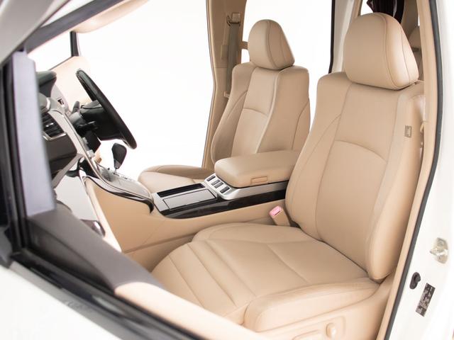 ヴェルファイアハイブリッド Ｖ　Ｌエディション　（禁煙）（サンルーフ）（ベージュ本革）（後席モニター）前車追従レーダークルーズ／衝突被害軽減装置／車線逸脱防止装置／両側自動ドア／パワーバックドア／シートヒーター／エグゼクティブシート／１５００Ｗ給電（27枚目）