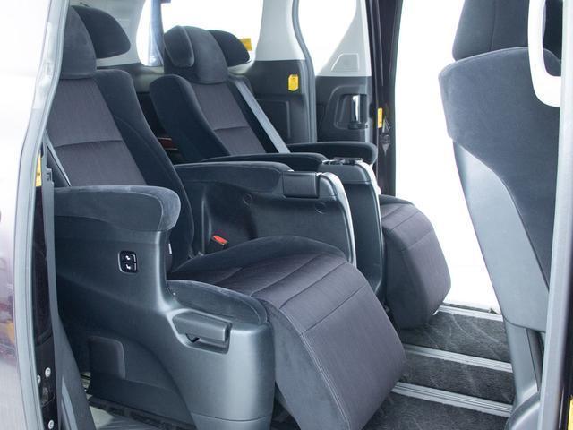 ヴェルファイア ３．５Ｚ　Ｇエディション　（エアロカスタム）（プレミアムサウンド）（パーキングアシスト）後席モニター／両側自動ドア／パワーバックドア／フロント＆サイド＆バックカメラ／クルーズコントロール／ＡＣ１００Ｖ電源（25枚目）