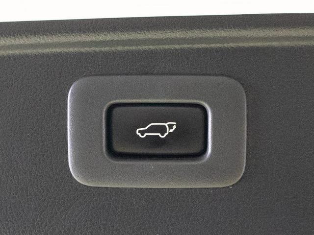 アルファード ２４０Ｓ　タイプゴールド　（禁煙車）（点検記録簿５枚）（保冷温庫システムコンソール）（モデリスタフルエアロ）ダウンサス／アルパインＢＩＧ－Ｘ９型ナビ／後席モニター／両側自動ドア／パワーバックドア／専用黒ハーフレザーシート／（34枚目）