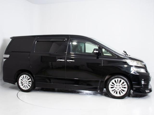 ヴェルファイア ２．４Ｚ　Ｇエディション　（４ＷＤ）（アドミレイションフルエアロ）（黒本革シート）（後席モニター）純正ＨＤＤナビ／両側自動ドア／パワーバックドア／エグゼクティブシート／シートヒーター／ＡＣ１００Ｖ電源／クルーズコントロール／（16枚目）