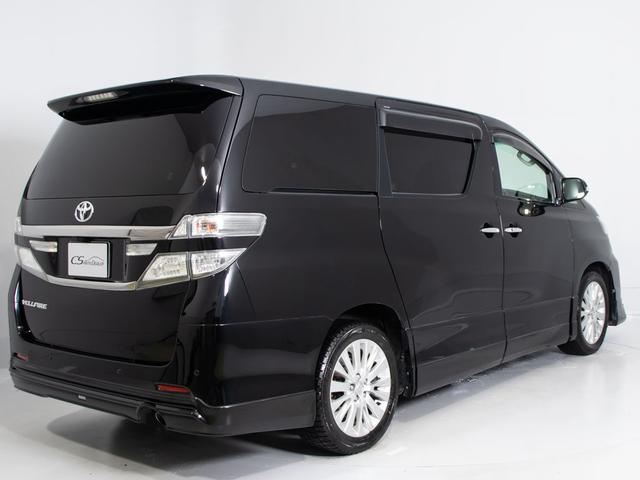 ヴェルファイア ２．４Ｚ　Ｇエディション　（４ＷＤ）（アドミレイションフルエアロ）（黒本革シート）（後席モニター）純正ＨＤＤナビ／両側自動ドア／パワーバックドア／エグゼクティブシート／シートヒーター／ＡＣ１００Ｖ電源／クルーズコントロール／（17枚目）
