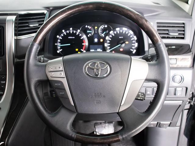 ヴェルファイア ２．４Ｚ　Ｇエディション　（４ＷＤ）（アドミレイションフルエアロ）（黒本革シート）（後席モニター）純正ＨＤＤナビ／両側自動ドア／パワーバックドア／エグゼクティブシート／シートヒーター／ＡＣ１００Ｖ電源／クルーズコントロール／（35枚目）