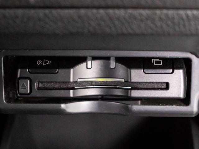 今では必需品のＥＴＣも勿論装備しております！高速道路の料金所も楽々通過できます！ＥＴＣなら高速料金に休日割引きが適用されます！お得にお出かけ出来ますね！