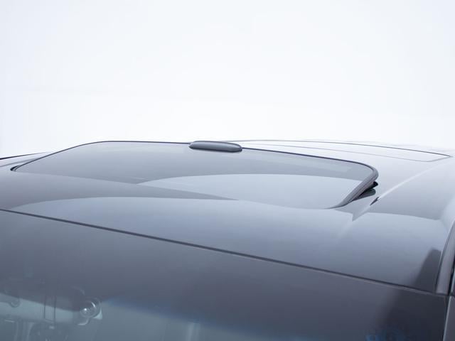 ヴェルファイア 2.5Z (禁煙)(点検記録簿5枚)(サンルーフ)(8人乗りフルフラットシート)純正9型ナビ/後席モニター/両側自動ドア/黒革調シートカバー/バックカメラ/AC100V電源/クリアランスソナー/ビルトインETC(14枚目)