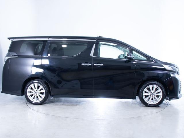 ヴェルファイア 2.5Z (禁煙)(点検記録簿5枚)(サンルーフ)(8人乗りフルフラットシート)純正9型ナビ/後席モニター/両側自動ドア/黒革調シートカバー/バックカメラ/AC100V電源/クリアランスソナー/ビルトインETC(18枚目)