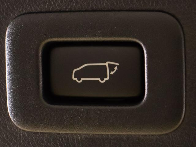 アルファード 2.5S Cパッケージ (サンルーフ)(モデリスタフルエアロ)(社外20インチアルミ)(冷暖房黒革)後席モニター/トヨタセーフティセンス/踏み間違防止装置/デジタルインナーミラー/3眼LEDヘッドライト/エグゼクティブシート(36枚目)