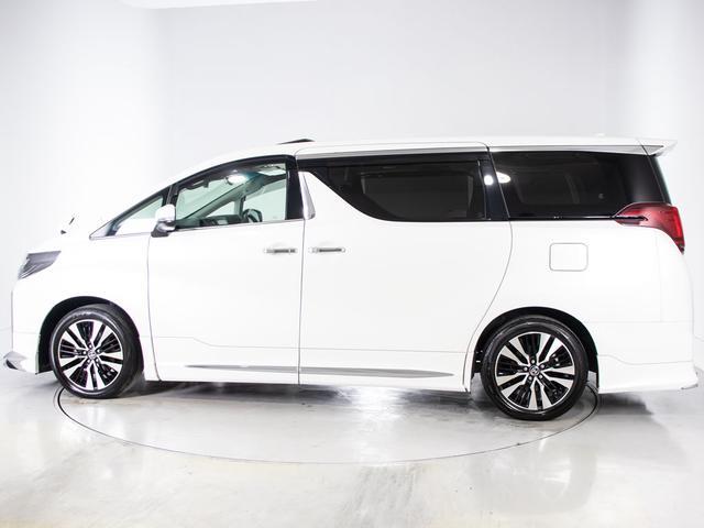 アルファード 2.5S Cパッケージ (禁煙ワンオーナー車)(点検記録簿5枚)(サンルーフ)(モデリスタフルエアロ)冷暖房黒革/ナビ機能付ディスプレイオーディオ/後席モニター/セーフティセンス/踏み間違い防止装置/デジタルインナーミラー(18枚目)