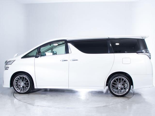 ヴェルファイア ２．５Ｚ　Ｇエディション　（禁煙車）（点検記録簿８枚）（黒革シート）（エグゼクティブシート）社外２０インチホイール／後席モニター／全周囲カメラ／大画面ナビ／パワーシート／両側自動ドア／クルーズコントロール／ＡＣ１００Ｖ電源（16枚目）