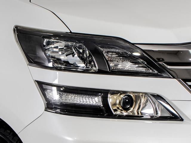 ヴェルファイア 2.4Z ゴールデンアイズ (禁煙車)(エンジン対策済)(後席モニター)(両側自動ドア)パワーバックドア/純正HDDナビ/バックカメラ/クルーズコントロール/クリアランスソナー/コンビハンドル/専用黒ハーフレザーシート/(14枚目)