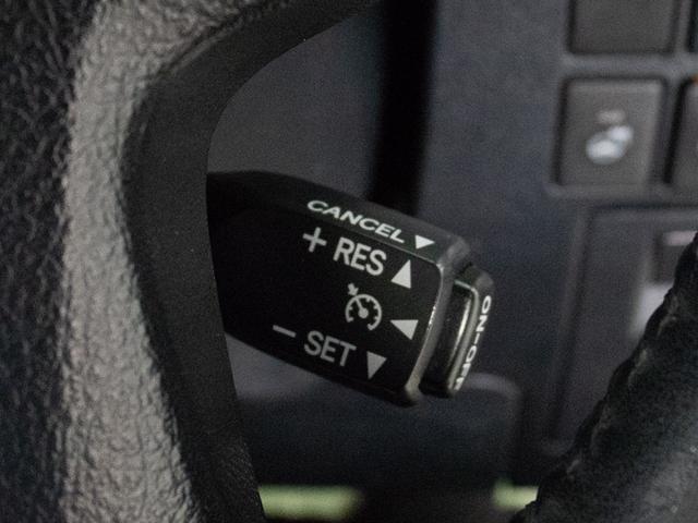 ヴェルファイア ２．５Ｚ　Ｇエディション　（点検記録簿６枚）（エアロ＆ルーフブラックカスタム）（エグゼクティブシート）（純正９型ナビ）後席モニター／両側自動ドア／パワーバックドア／バックカメラ／クルーズコントロール／クリアランスソナー／（40枚目）