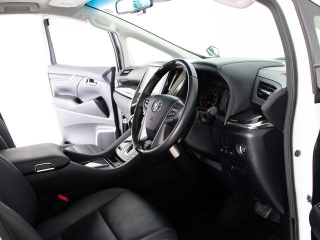 アルファード ２．５Ｓ　Ｃパッケージ　（禁煙車）（点検記録簿５枚）（サンルーフ）（モデリスタフルエアロ）冷暖房黒革／エグゼクティブシート／トヨタセーフティセンス／踏み間違い防止装置／ナビ機能付ディスプレイオーディオ／後席モニター／（45枚目）