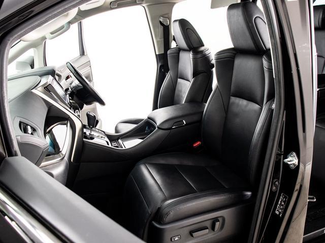 ヴェルファイア ２．５Ｚ　Ｇエディション　（禁煙ワンオーナー車）（点検記録簿７枚）（サンルーフ）（冷暖房黒革）エグゼクティブシート／トヨタセーフティセンス／３眼ＬＥＤヘッドライト／純正９型ナビ／後席モニター／両側自動ドア／パワーバックドア／（24枚目）