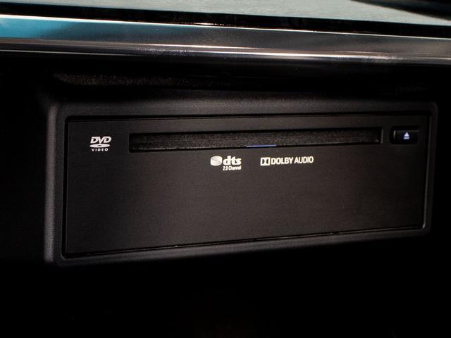 アルファード ２．５Ｓ　Ｃパッケージ　（禁煙車）（モデリスタエアロ）（トヨタセーフティセンス）（後席モニター）黒合皮エグゼクティブシート／ヒート＆エアシート／両側電動スライドドア／パワーバックドア／３眼ＬＥＤヘッドライト／バックカメラ／（42枚目）