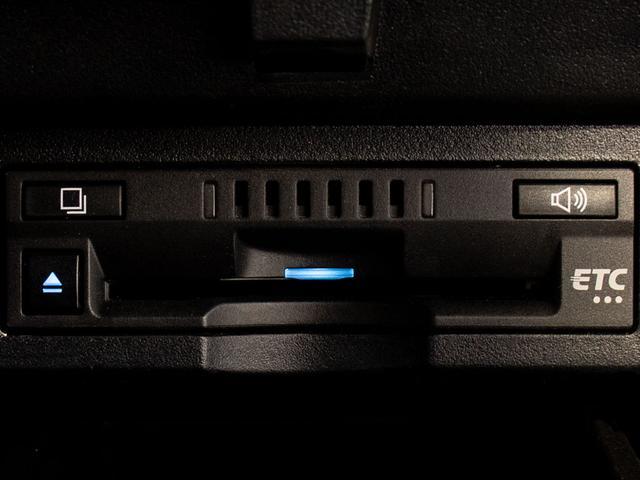 アルファード ２．５Ｓ　Ｃパッケージ　（禁煙車）（モデリスタエアロ）（トヨタセーフティセンス）（後席モニター）黒合皮エグゼクティブシート／ヒート＆エアシート／両側電動スライドドア／パワーバックドア／３眼ＬＥＤヘッドライト／バックカメラ／（45枚目）