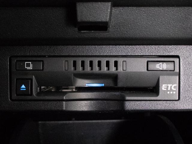 アルファード ２．５Ｓ　Ｃパッケージ　（禁煙車）（ＢＭＷカラードラバイトグレー）（サンルーフ）（トヨタセーフティセンス）後席モニター／黒革エグゼクティブシート／両側自動ドア／パワーバックドア／ＡＣ１００Ｖ電源／ヒート＆エアシート／フルセグ（22枚目）