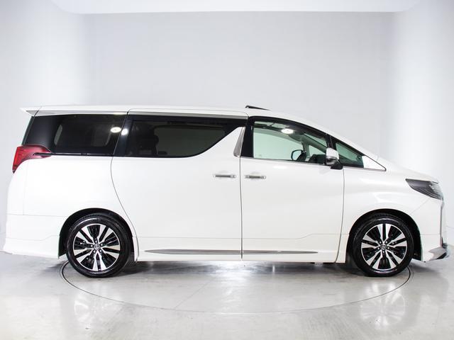 アルファード ２．５Ｓ　Ｃパッケージ　（禁煙車）（サンルーフ）（モデリスタフルエアロ）（冷暖房黒革）純正９型ナビ／後席モニター／トヨタセーフティセンス／踏み間違い防止装置／３眼ＬＥＤヘッドライト／両側自動ドア／パワーバックドア／（21枚目）