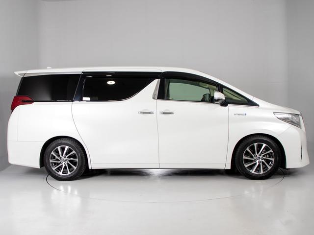 アルファードハイブリッド エグゼクティブラウンジ　（禁煙）（点検記録簿７枚）（ベージュ本革）（ＪＢＬサウンド）全方位カメラ／後席モニター／前車追従レーダークルーズ／衝突被害軽減ブレーキ／自動ハイビーム／踏み間違い防止装置／１５００Ｗ給電／冷暖房シート（23枚目）