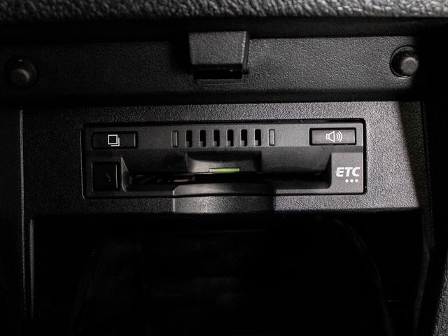 ヴェルファイア ２．５Ｚ　Ａエディション　ゴールデンアイズ　（禁煙車）（サンルーフ）（純正９型ナビ）（後席モニター）前車追従レーダークルーズ／衝突被害軽減ブレーキ／踏み間違い防止装置／両側自動ドア／パワーバックドア／ＡＣ１００Ｖ電源／専用黒ハーフレザーシート／（40枚目）