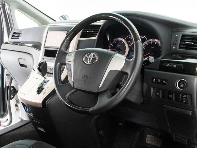 ヴェルファイア ２．４Ｚ　ゴールデンアイズＩＩ　（禁煙ワンオーナー車）（点検記録簿６枚）（後席モニター）（両側自動ドア）パワーバックドア／専用黒ハーフレザーシート／クルーズコントロール／クリアランスソナー／コンビハンドル／ＡＣ１００Ｖ電源／（37枚目）