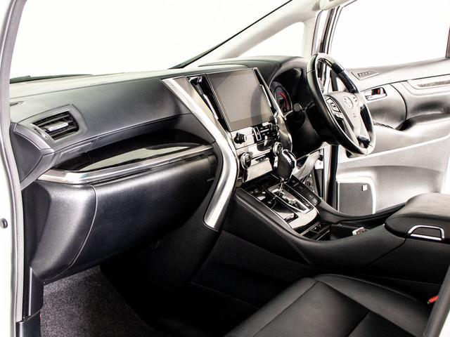 アルファード ２．５Ｓ　Ｃパッケージ　（禁煙車）（サンルーフ）（モデリスタフルエアロ）（冷暖房黒革）ＪＢＬサウンド／パーキングアシスト／全方位カメラ／後席モニター／トヨタセーフティセンス／踏み間違い防止装置／デジタルインナーミラー／（51枚目）