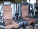 3列目シートも広々とした空間を御用意!!シートアレンジにて快適スペースを作る事も可能となります!!アレンジパターンも豊富でまさにドライバー思考のお車です!!