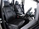 高級感をさらに高める黒本革シート搭載!!今では大人気装備の一つとなり車内状態もとても良好です。お好みのシートカラー(赤、白、青等々)への変更も可能となります。