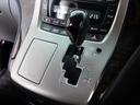 運転席と助手席のエアコン温度をそれぞれ変えられるデュアル式エアコン搭載!!