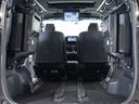ラゲッジスペースも広々しています!サードシートの背もたれは跳ね上げ式となり、長尺物でも積み込みが楽々です。
