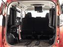 ラゲッジスペースも広々しています!サードシートの背もたれは跳ね上げ式となり、長尺物でも積み込みが楽々です。