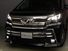 ディーラーオプション！約約２０万円のＬＥＤフォグガーニッシュを取付済み！ 6