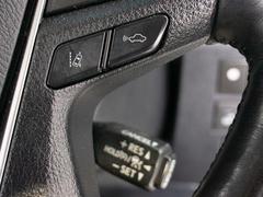 レーダークルーズ装備！設定した速度で車間距離を保ちながら追従走行できます！高速道路ではアクセル踏まずのドライブが可能です！ 4