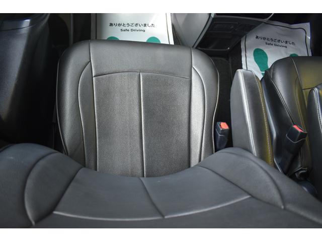 エスクァイア Ｘｉ　全国対応１年保証／記録簿１０枚／７人乗り／両側パワースライドドア／ＰＵＳＨスタートナビ／バックカメラ／ドラレコ／ＴＶ／Ｂｌｕｅｔｏｏｔｈ／ＣＤ／ＤＶＤ／ＬＥＤ／革調シートカバー／ＥＴＣ／（13枚目）