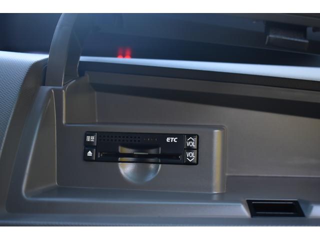 エスティマ ２．４アエラス　Ｇエディション　全国対応１年保証／１オーナー／記録簿１０枚／ナビ／バックカメラ／後席モニター／両側パワースライド／クルーズコントロール／Ｂｌｕｅｔｏｏｔｈ／ＴＶ／ＣＤ／ＤＶＤ／ドラレコ／ＥＴＣ／ＨＩＤ／（22枚目）