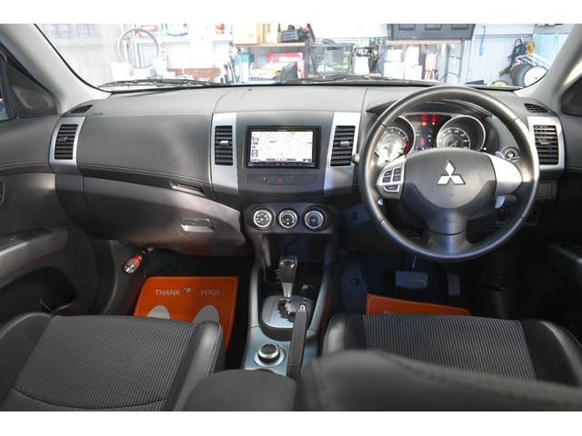 ワンオーナー車です！三菱ディーラー実施の整備記録１５枚ございます！