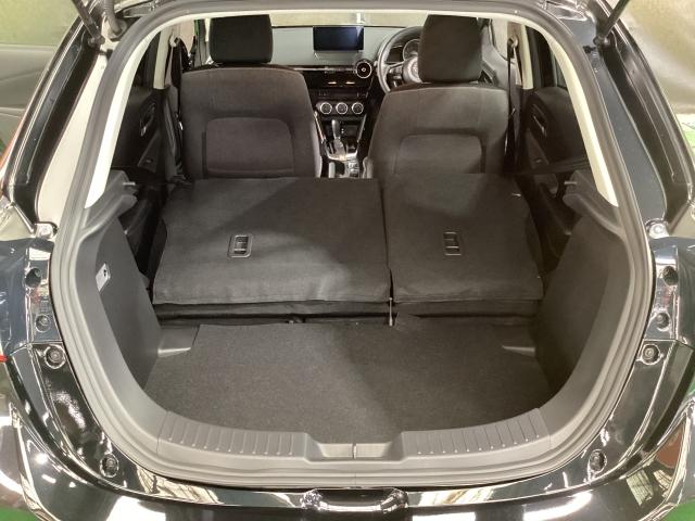 ＭＡＺＤＡ２ １．５　１５ＢＤ　ｉ　セレクション　マツダコネクトナビ　３６０度カメラ　ＥＴＣ　（12枚目）