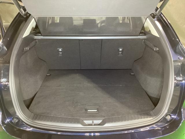 CX-5 2.0 20S ブラックトーンエディション 4WD マツコネナビ ETC2.0 ドライブレコーダー 車線逸脱警報システム bluetooth 4WD LEDヘッドランプ 1オーナー アダクティブクルーズコントロール パワーシート フルセグ スマートキー(11枚目)