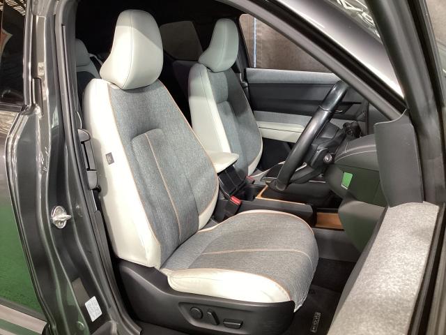 MX-30 2.0 ベーシック モダンコンフィデンスPKG マツダコネクトナビ ETC2.0 前後ドラレコ レーダーブレーキ スマキー Etc 盗難防止装置 レーンキープアシスト ACC ナビTV Sヒーター PWシート(7枚目)