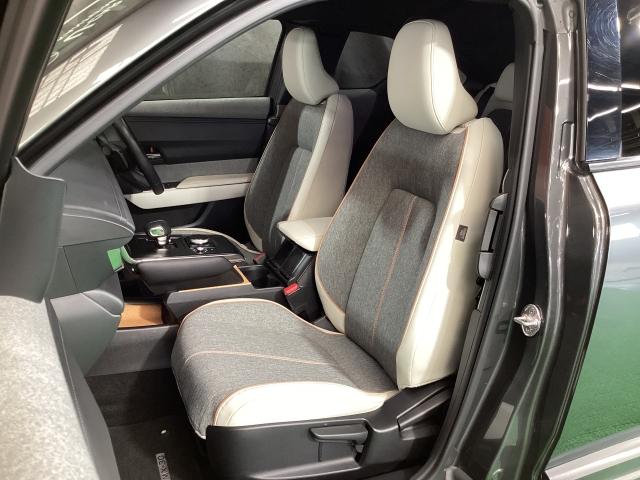 MX-30 2.0 ベーシック モダンコンフィデンスPKG マツダコネクトナビ ETC2.0 前後ドラレコ レーダーブレーキ スマキー Etc 盗難防止装置 レーンキープアシスト ACC ナビTV Sヒーター PWシート(9枚目)