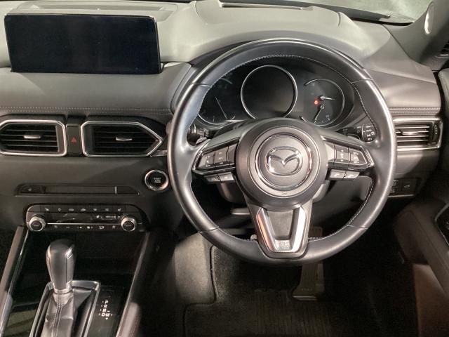 ＣＸ－５ ２．２　ＸＤ　エクスクルーシブ　モード　ディーゼルターボ　マツダコネクトナビ　ＥＴＣ　３６０度カメラ　１オーナー車　地デジ　レーンキープ　盗難防止装置　本革シート　Ｂｌｕｅｔｏｏｔｈ対応　キーレス　記録簿　ＬＥＤ　クリアランスソナー　ＵＳＢ　オートＬＥＤ（2枚目）